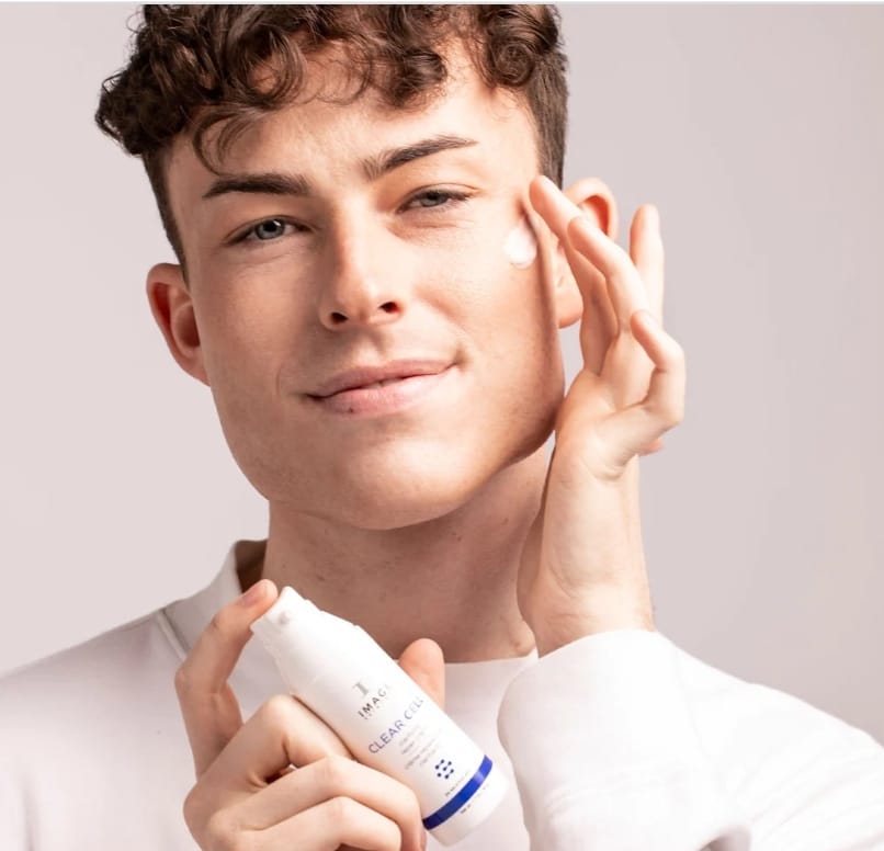 CLEAR CELL clarifying repair crème