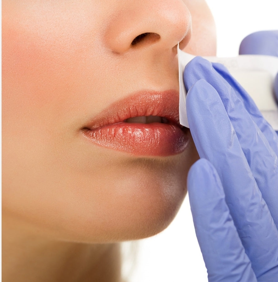 Lip Wax (10 min of Service)